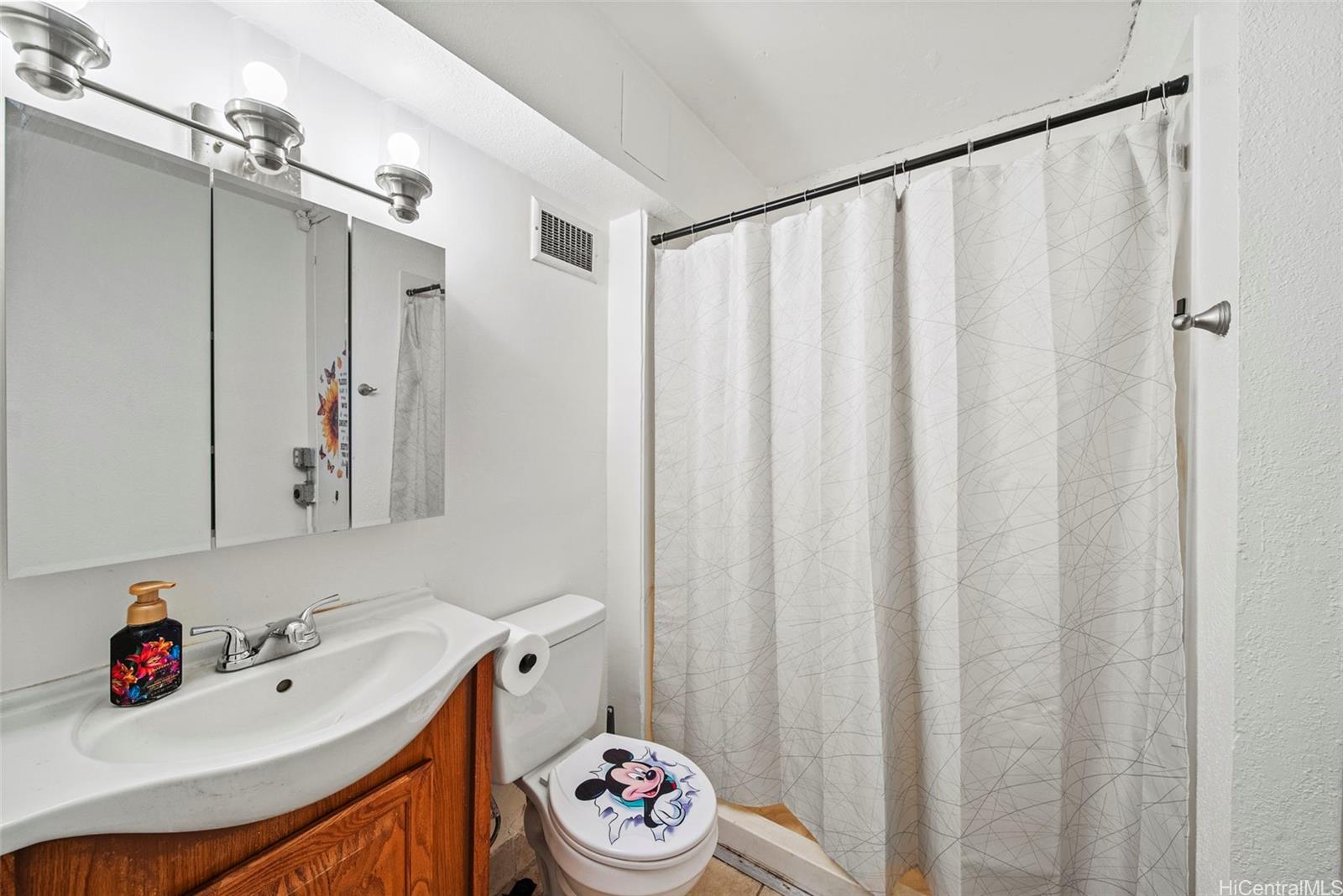 Plantation View Hale condo # B4, Waipahu, Hawaii - photo 12 of 14