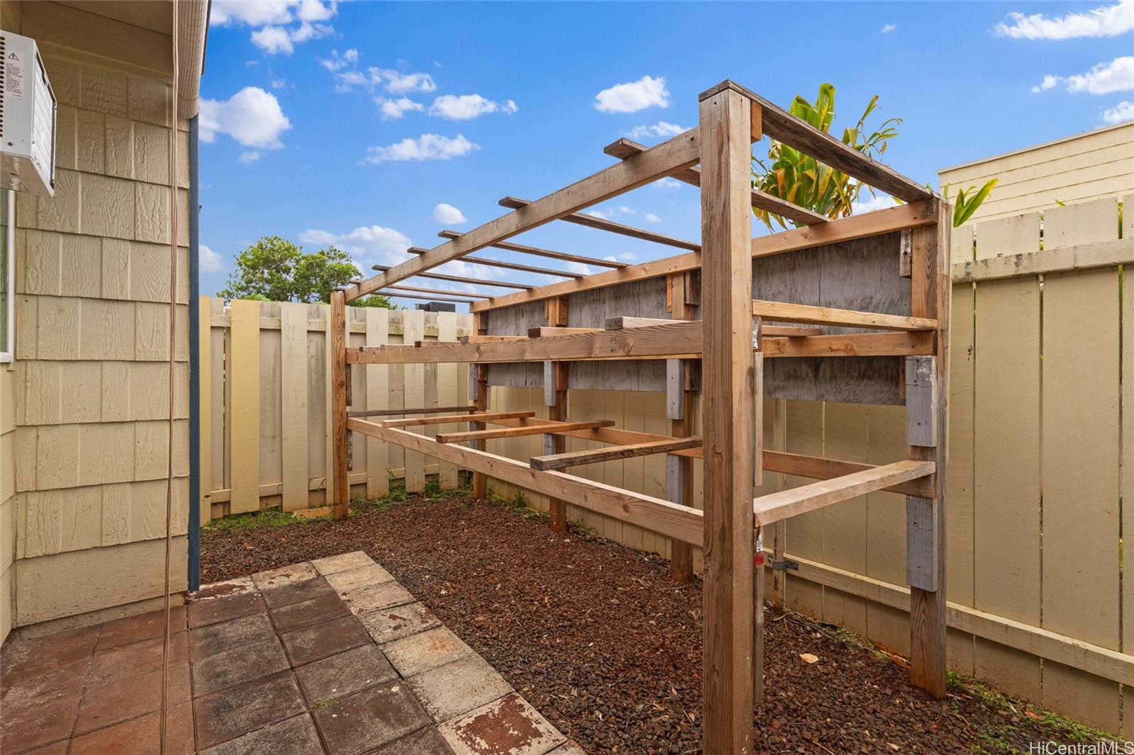 Mililani Town townhouse # 155, Mililani, Hawaii - photo 10 of 19
