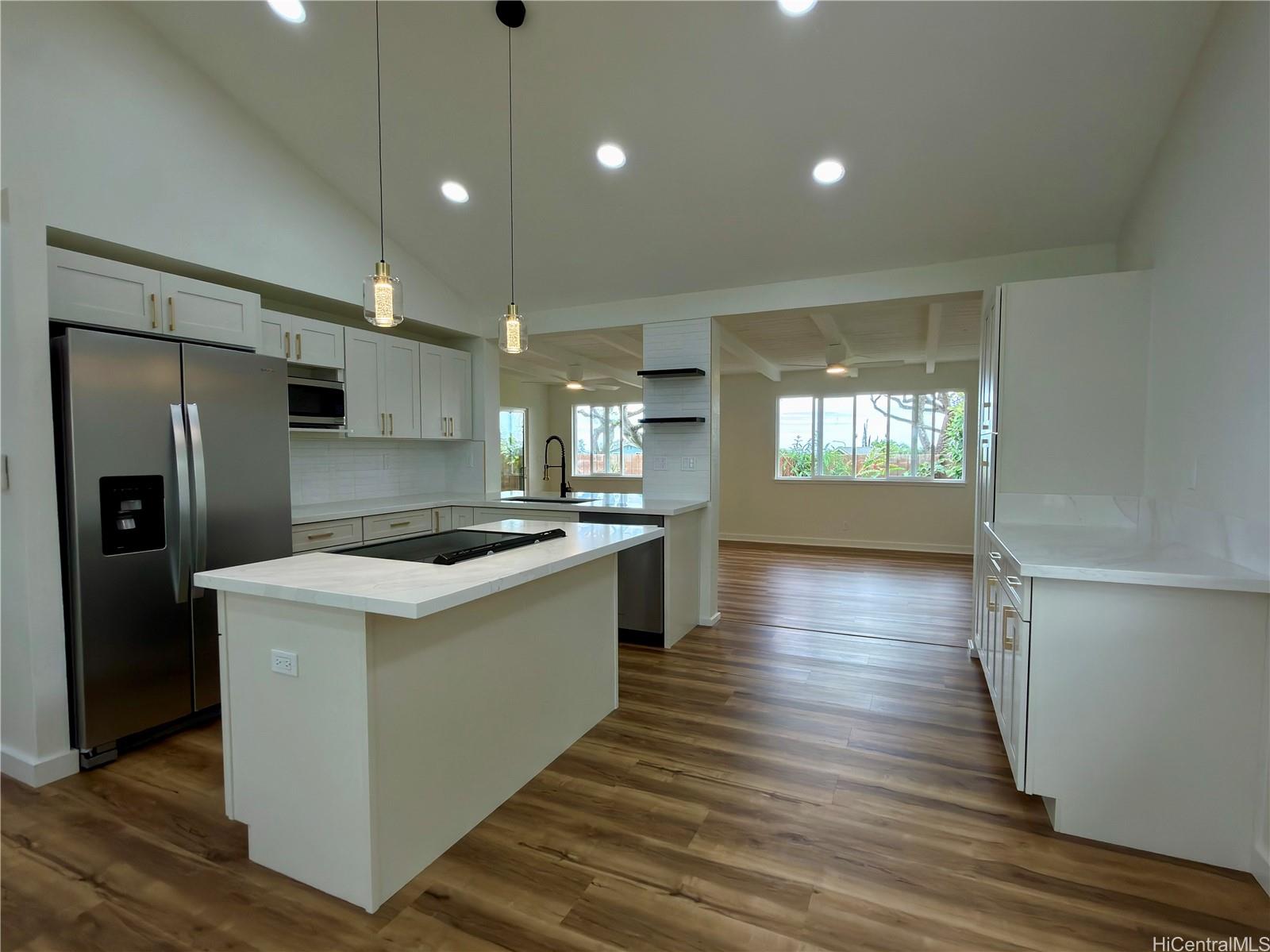 94-257  Kiaha Loop Mililani Area, Central home - photo 3 of 14