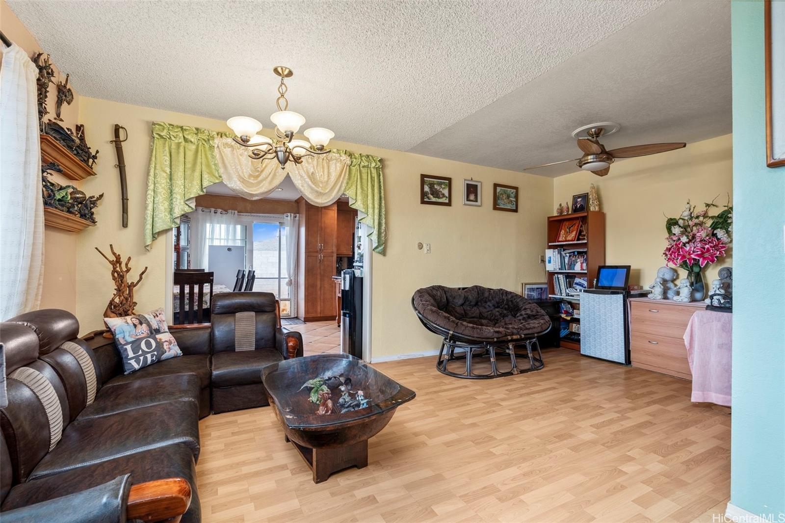 94-264  Napeha Place Mililani Area, Central home - photo 4 of 23