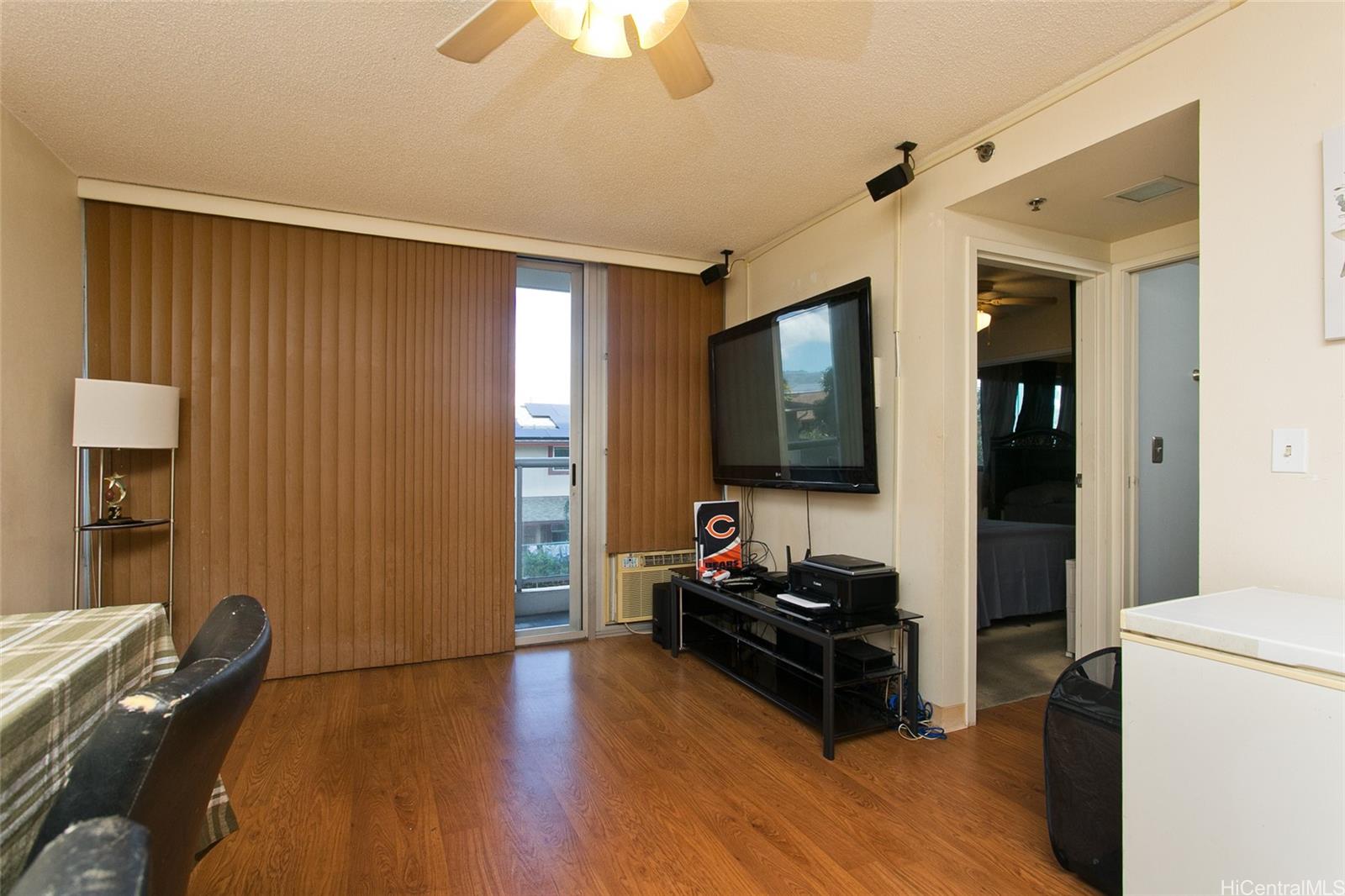Plantation Town Apartments condo # 202, Waipahu, Hawaii - photo 3 of 12