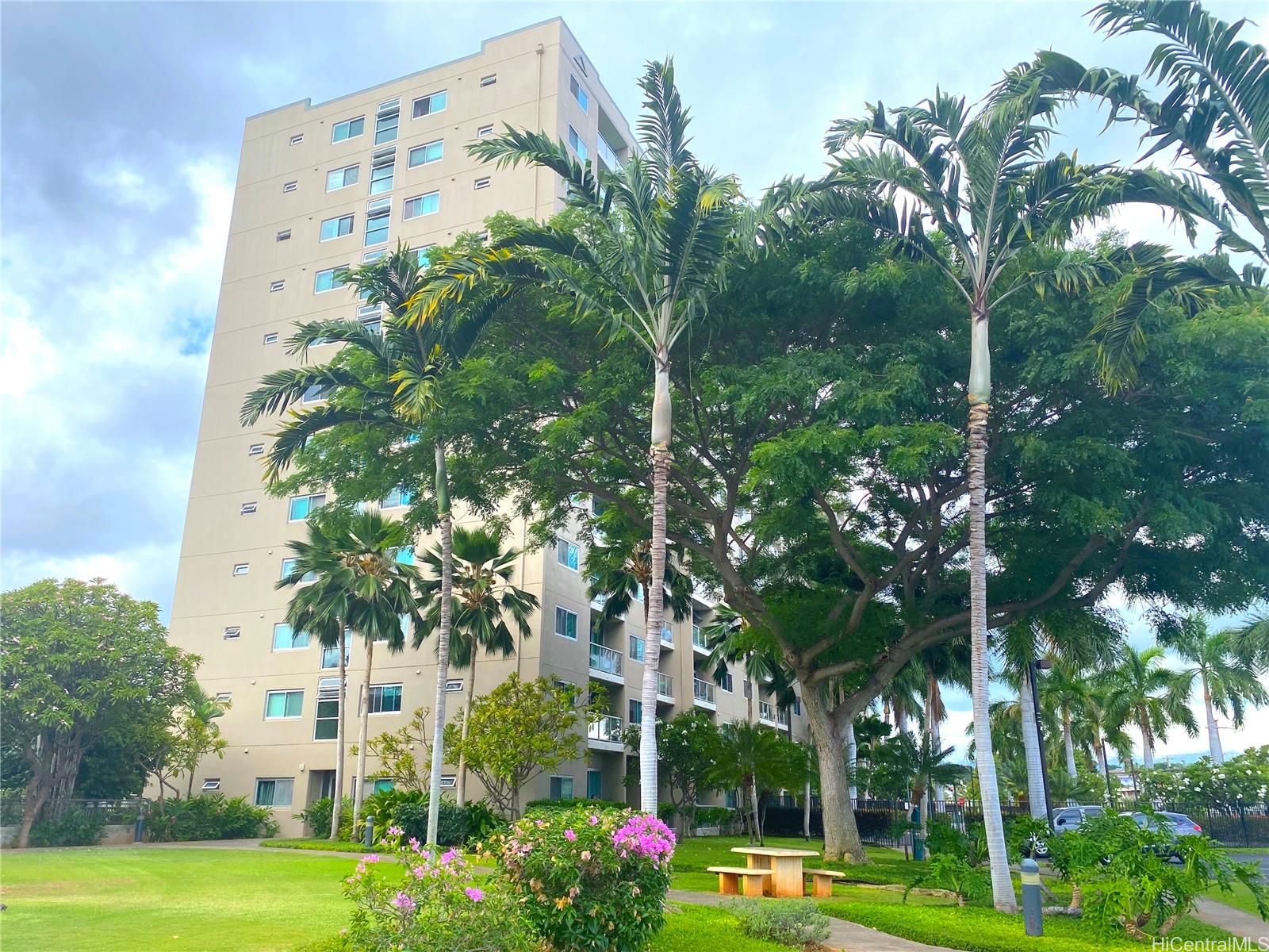 Plantation Town Apartments 205, 94302 Paiwa Street, Waipahu Waipahu