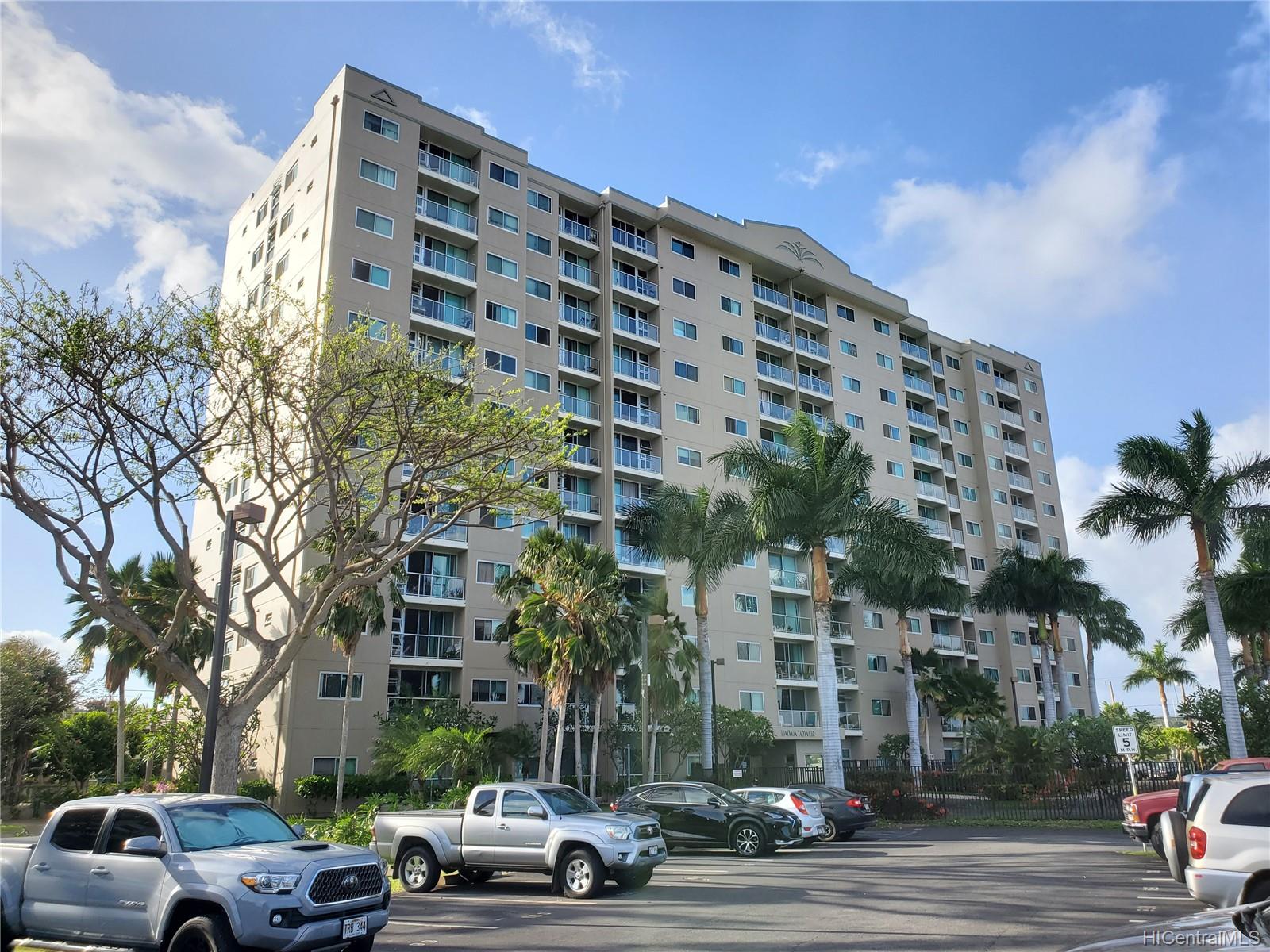 Plantation Town Apartments 810, 94302 Paiwa Street, Waipahu Waipahu