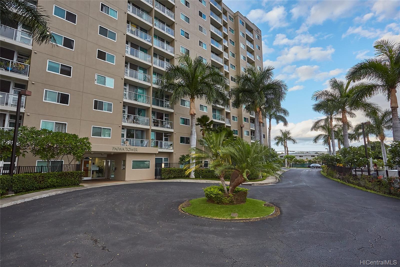 Plantation Town Apartments 812, 94302 Paiwa Street, Waipahu Waipahu