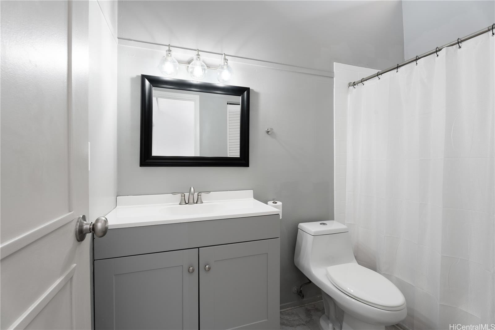 MTA townhouse # 7, Mililani, Hawaii - photo 12 of 19