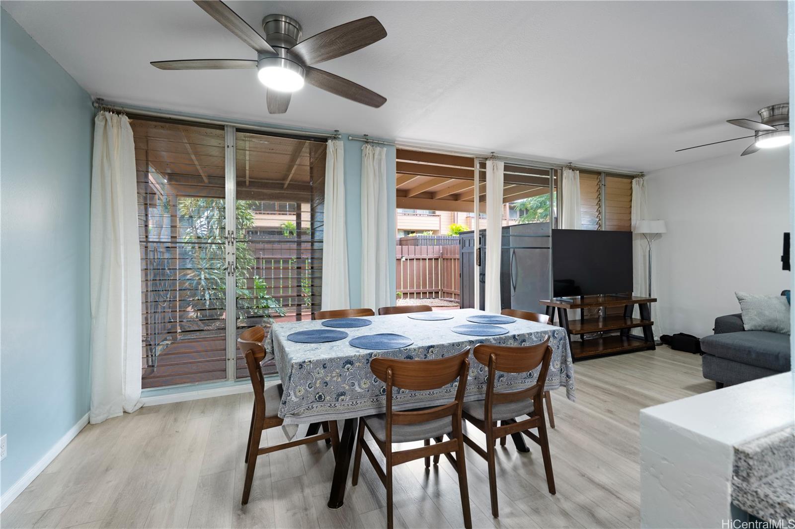 MTA townhouse # 7, Mililani, Hawaii - photo 4 of 19