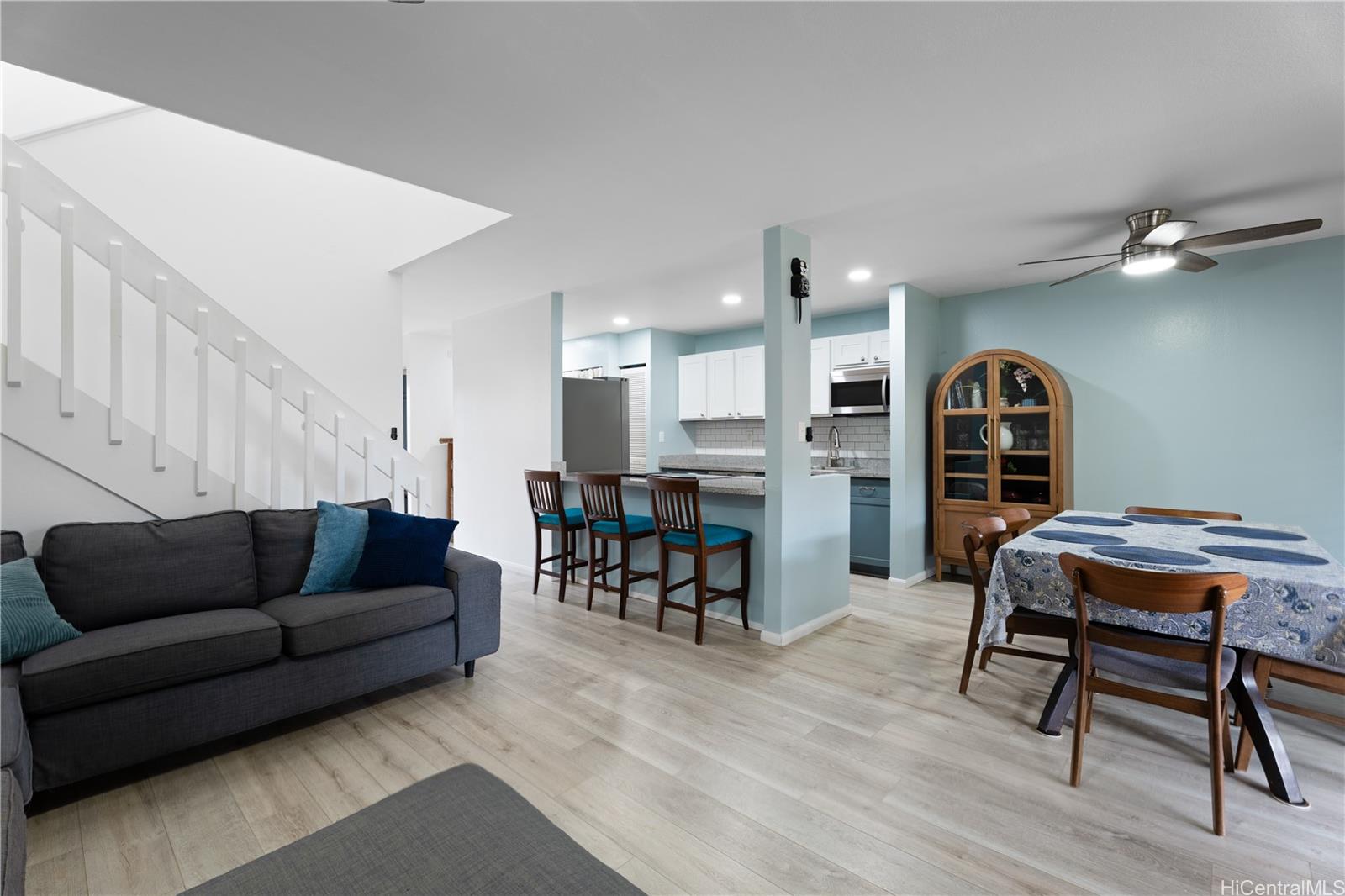 MTA townhouse # 7, Mililani, Hawaii - photo 5 of 19