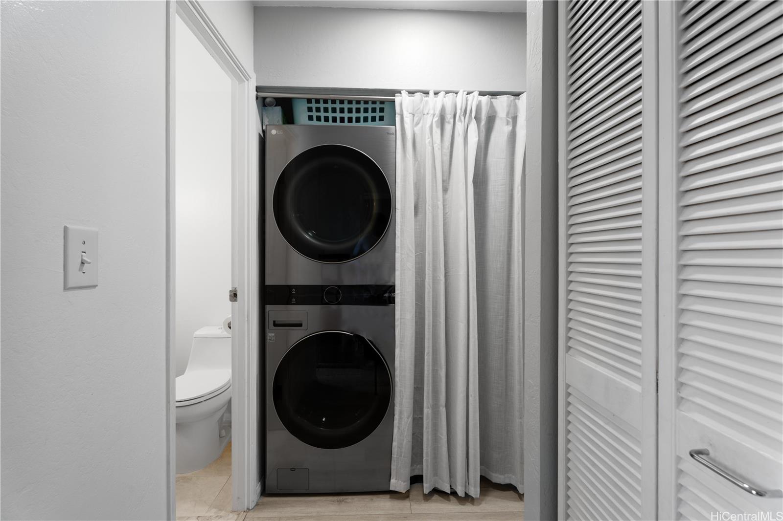 MTA townhouse # 7, Mililani, Hawaii - photo 7 of 19