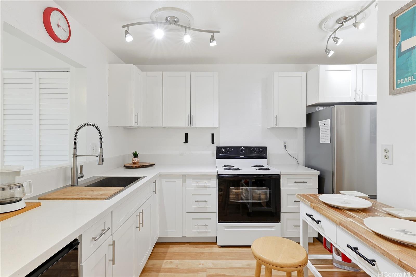 94-326  Alula Place Mililani Area, Central home - photo 15 of 25