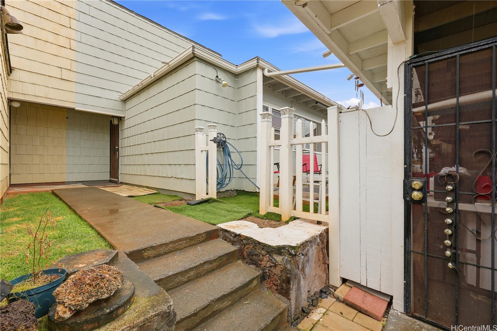 94-326  Alula Place Mililani Area, Central home - photo 19 of 25