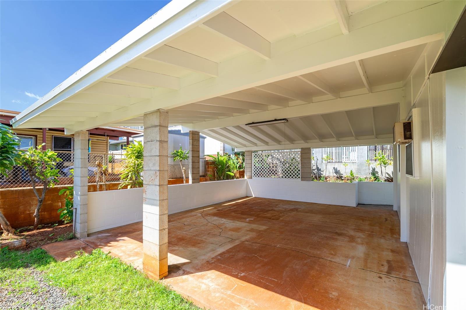 94-326  Kipou Pl Harbor View, Waipahu home - photo 21 of 24