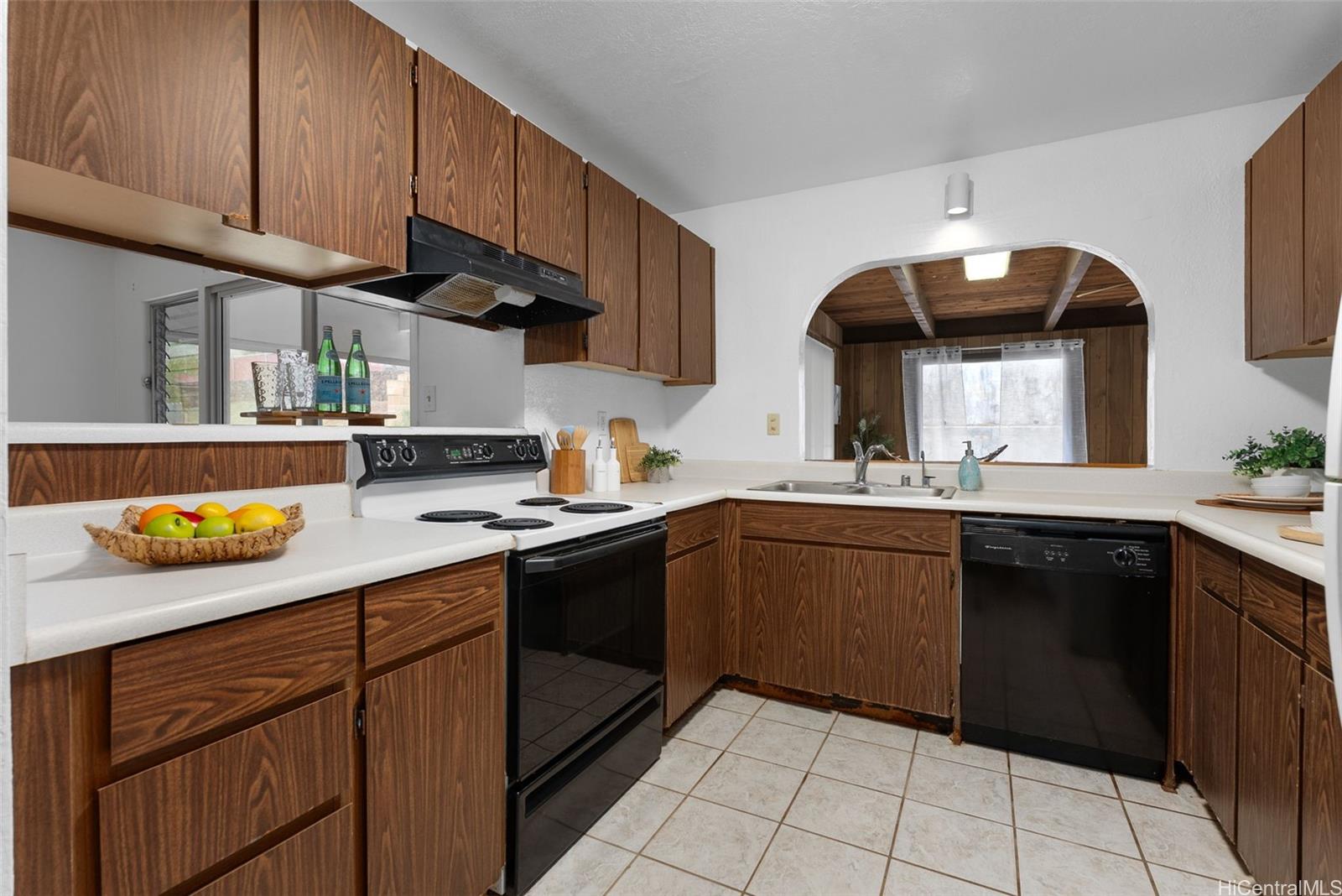 94-328  Hokuliilii Place Mililani Area, Central home - photo 12 of 25