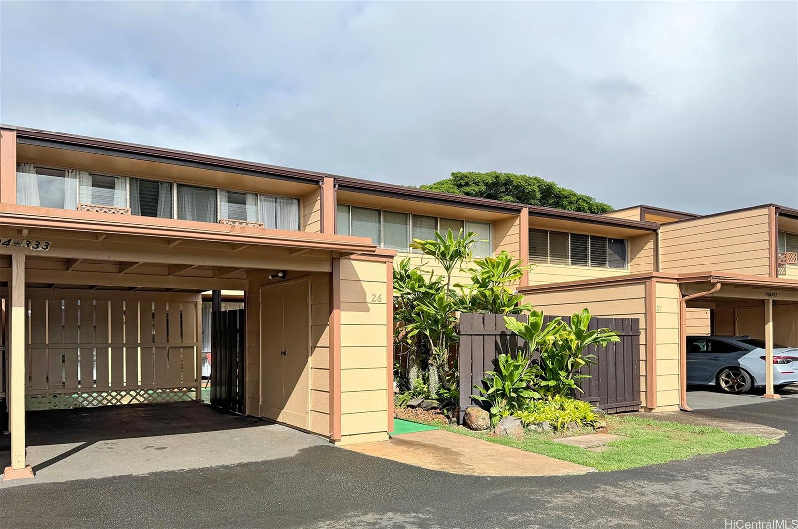 Kaholo Hale condo # 26, Honolulu, Hawaii - photo 2 of 23