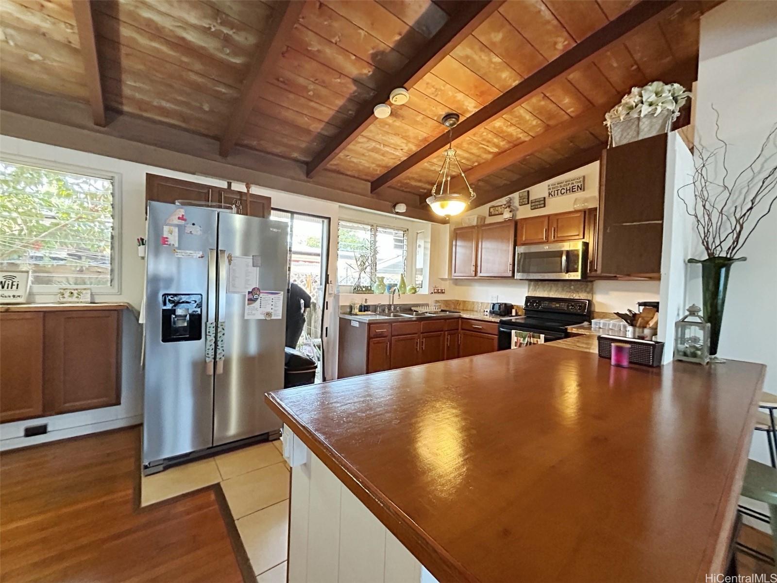 94-334 Pupukahi Place Waipahu - Rental - photo 4 of 25