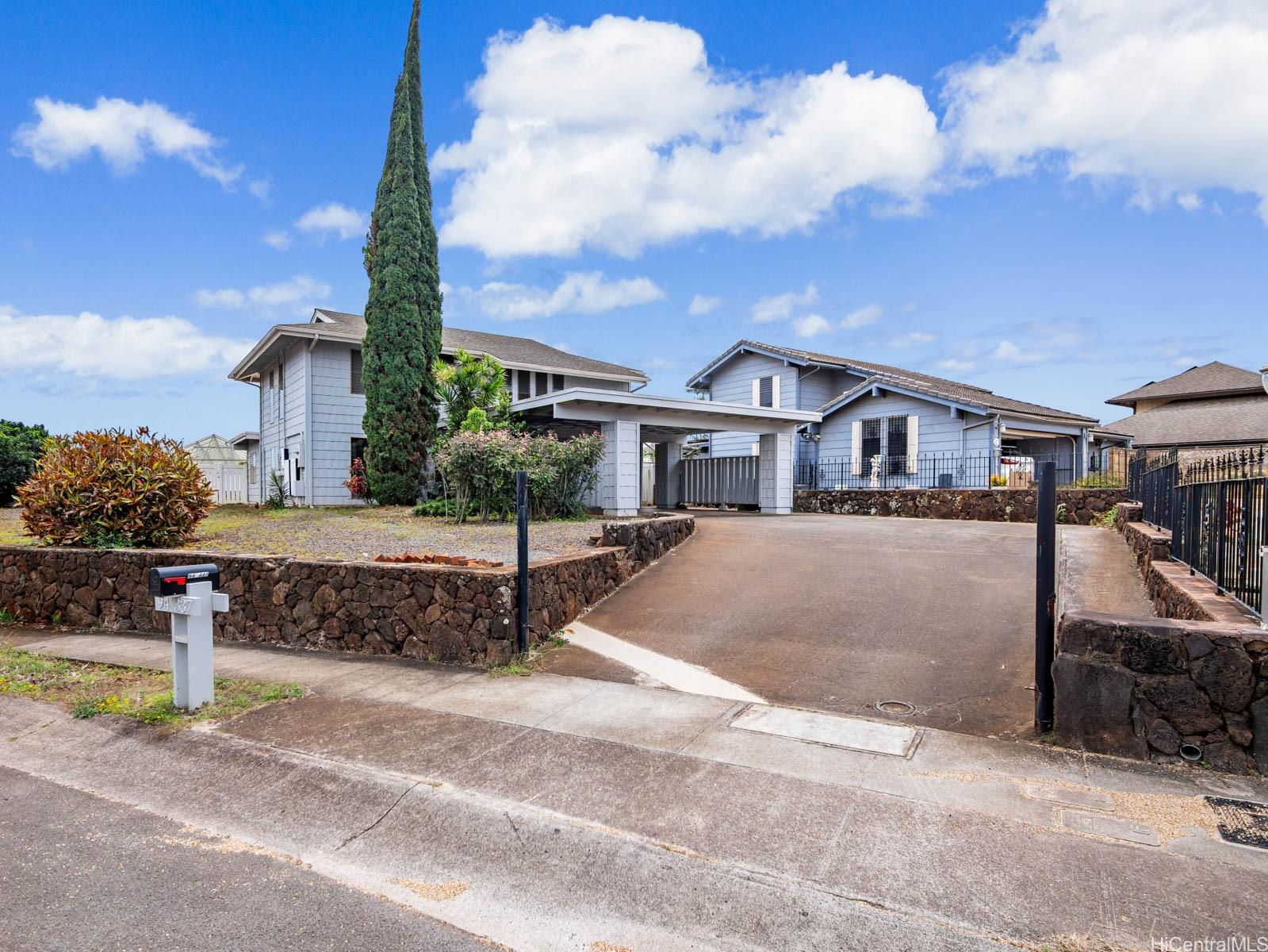94-337  Makapipipi Street Mililani Area,  home - photo 1 of 25