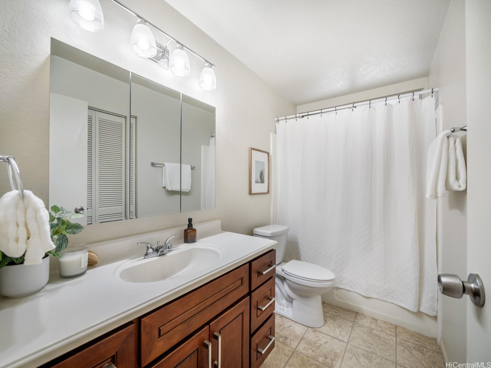 94-337  Makapipipi St Mililani Area, Central home - photo 18 of 25