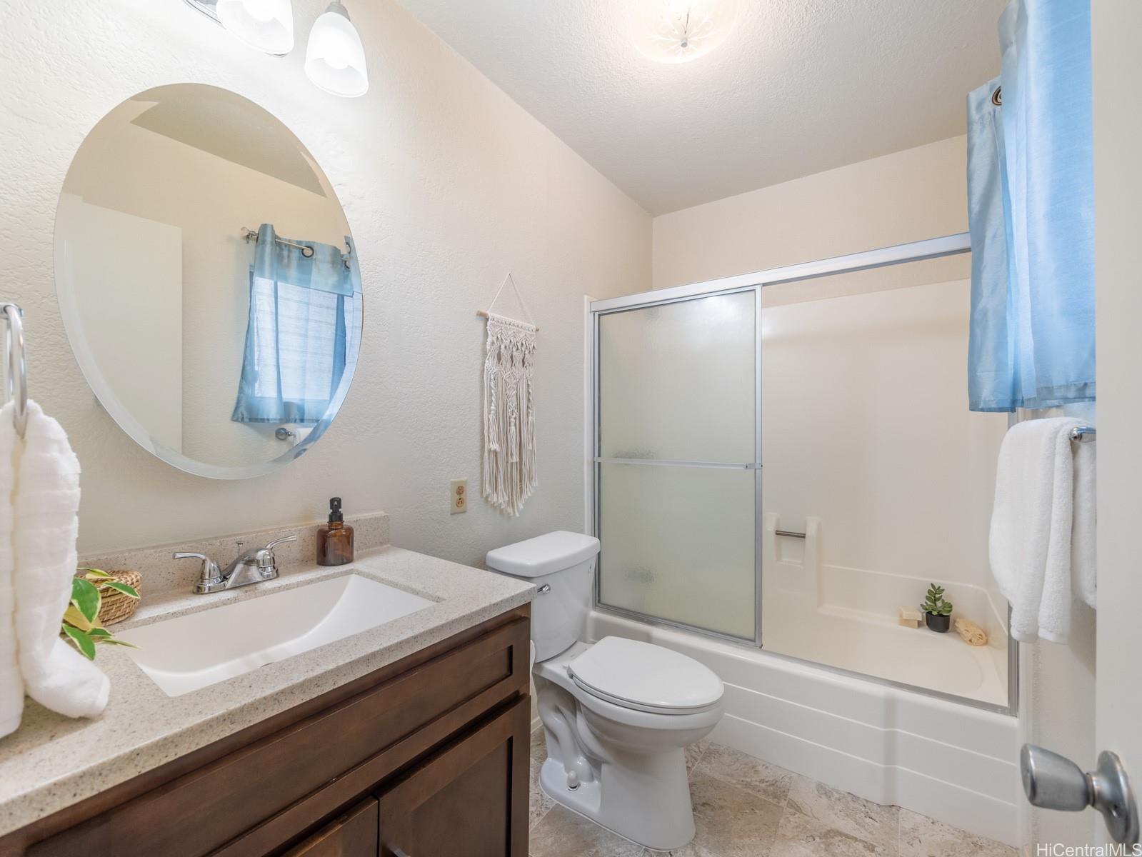 94-337  Makapipipi St Mililani Area, Central home - photo 10 of 25