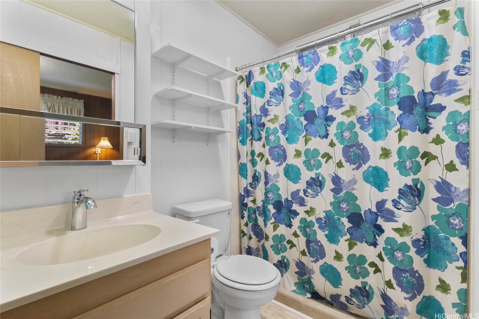 94-341  Kahuanani St Waipahu Triangle, Waipahu home - photo 12 of 24