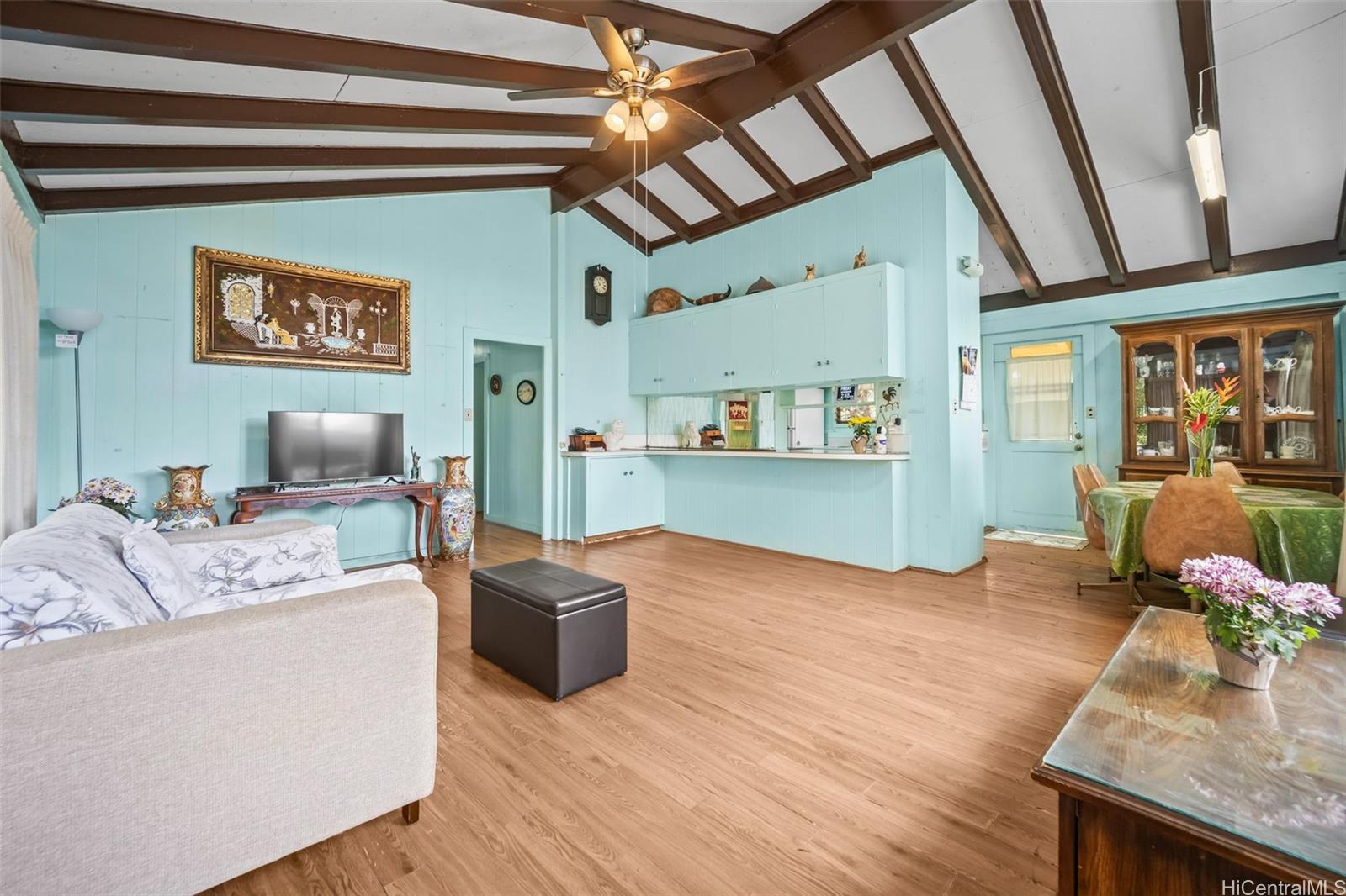 94-341  Peke Lane Waipahu-lower, Waipahu home - photo 3 of 21