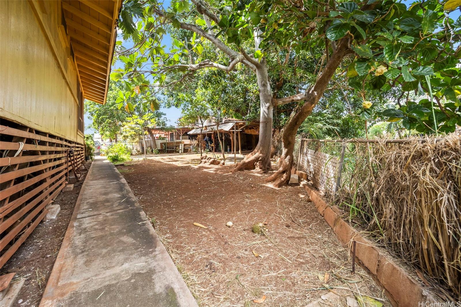 94-341  Peke Lane Waipahu-lower, Waipahu home - photo 21 of 21