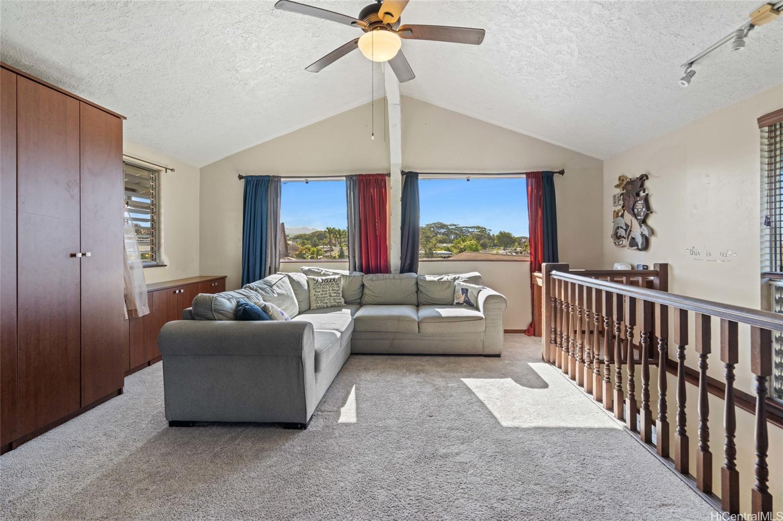 94-341  Ulukoa Street Mililani Area, Central home - photo 22 of 25