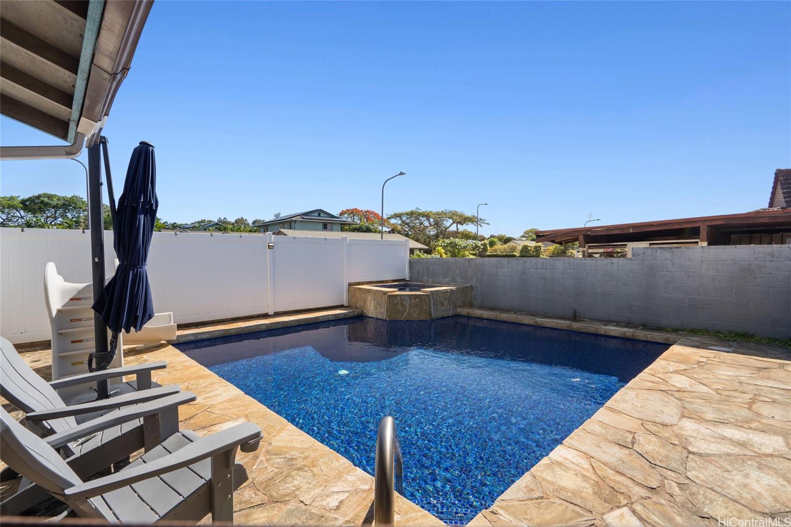 94-341  Ulukoa Street Mililani Area, Central home - photo 24 of 25