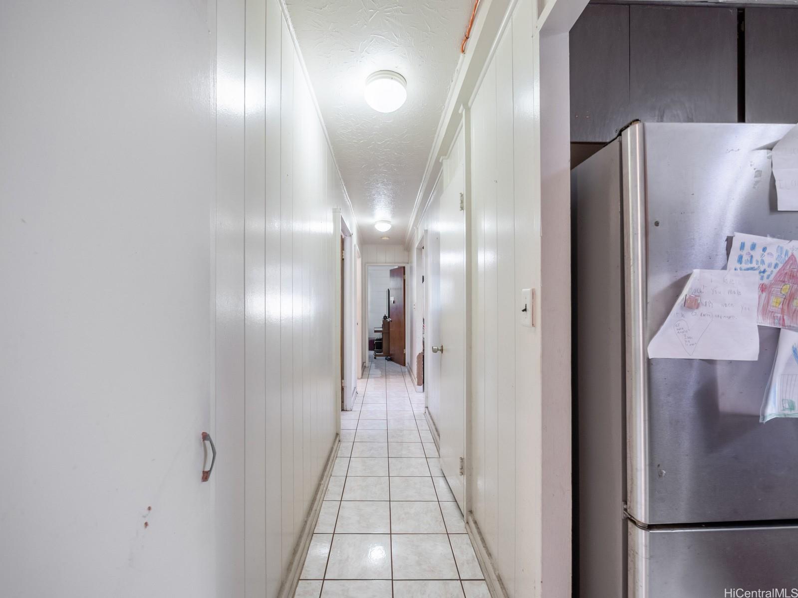 94-346  Mokuola Street Waipahu-lower, Waipahu home - photo 8 of 25