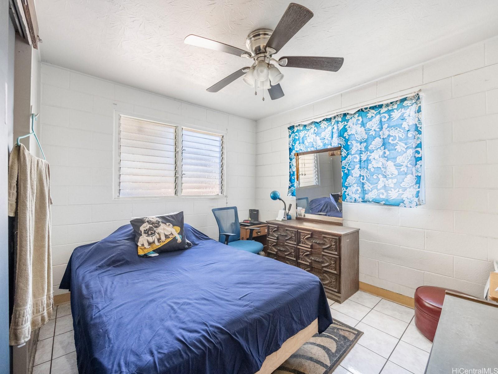 94-346  Mokuola Street Waipahu-lower, Waipahu home - photo 9 of 25