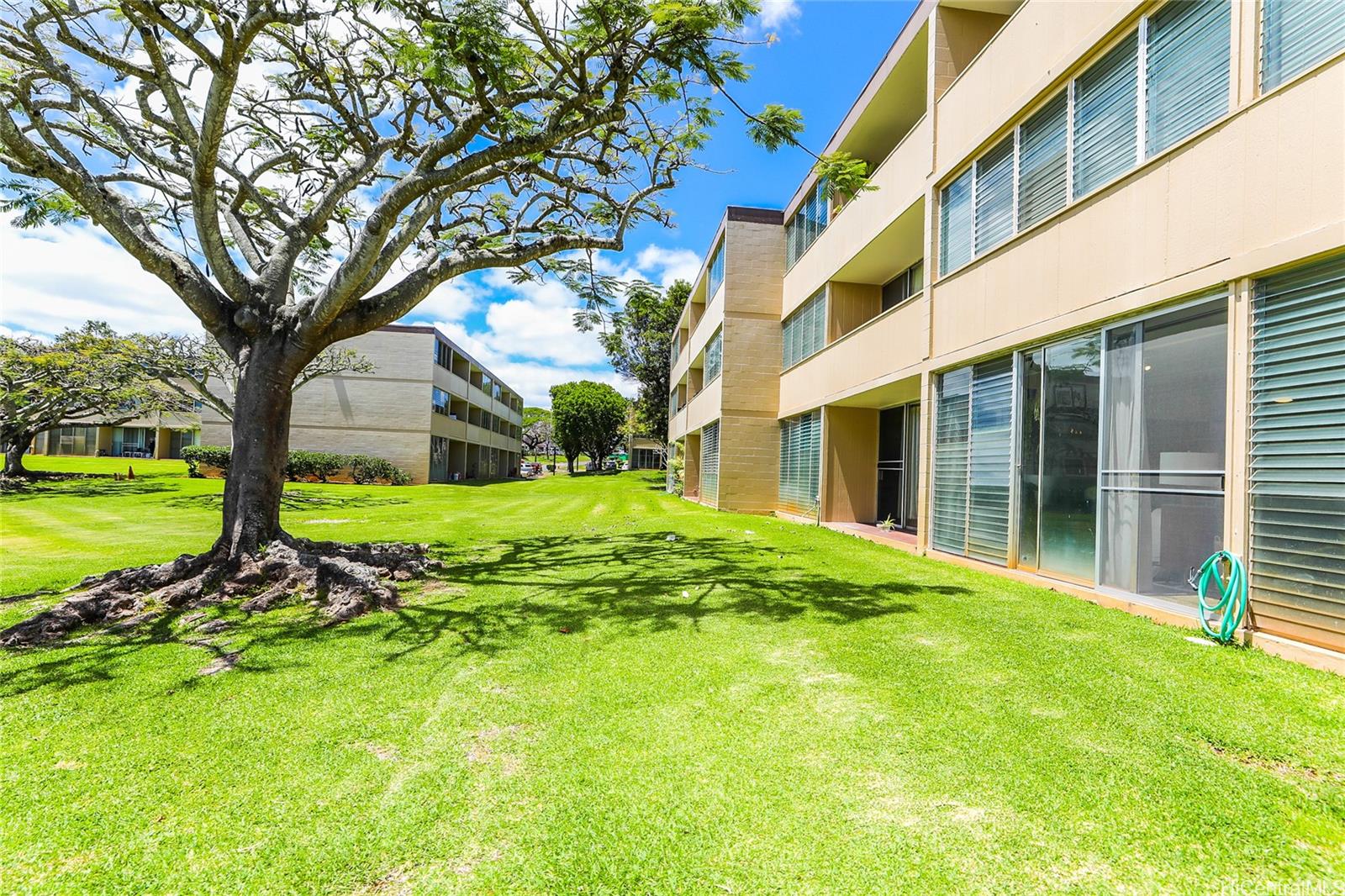 Hokuahi Apts condo # 117, Mililani, Hawaii - photo 11 of 12