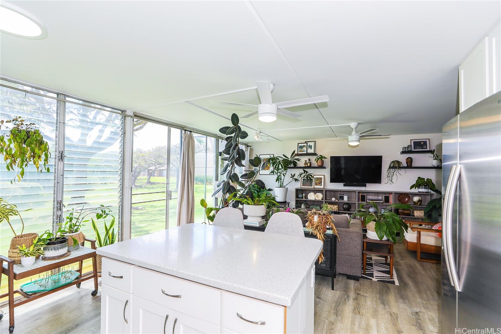 Hokuahi Apts condo # 117, Mililani, Hawaii - photo 4 of 12