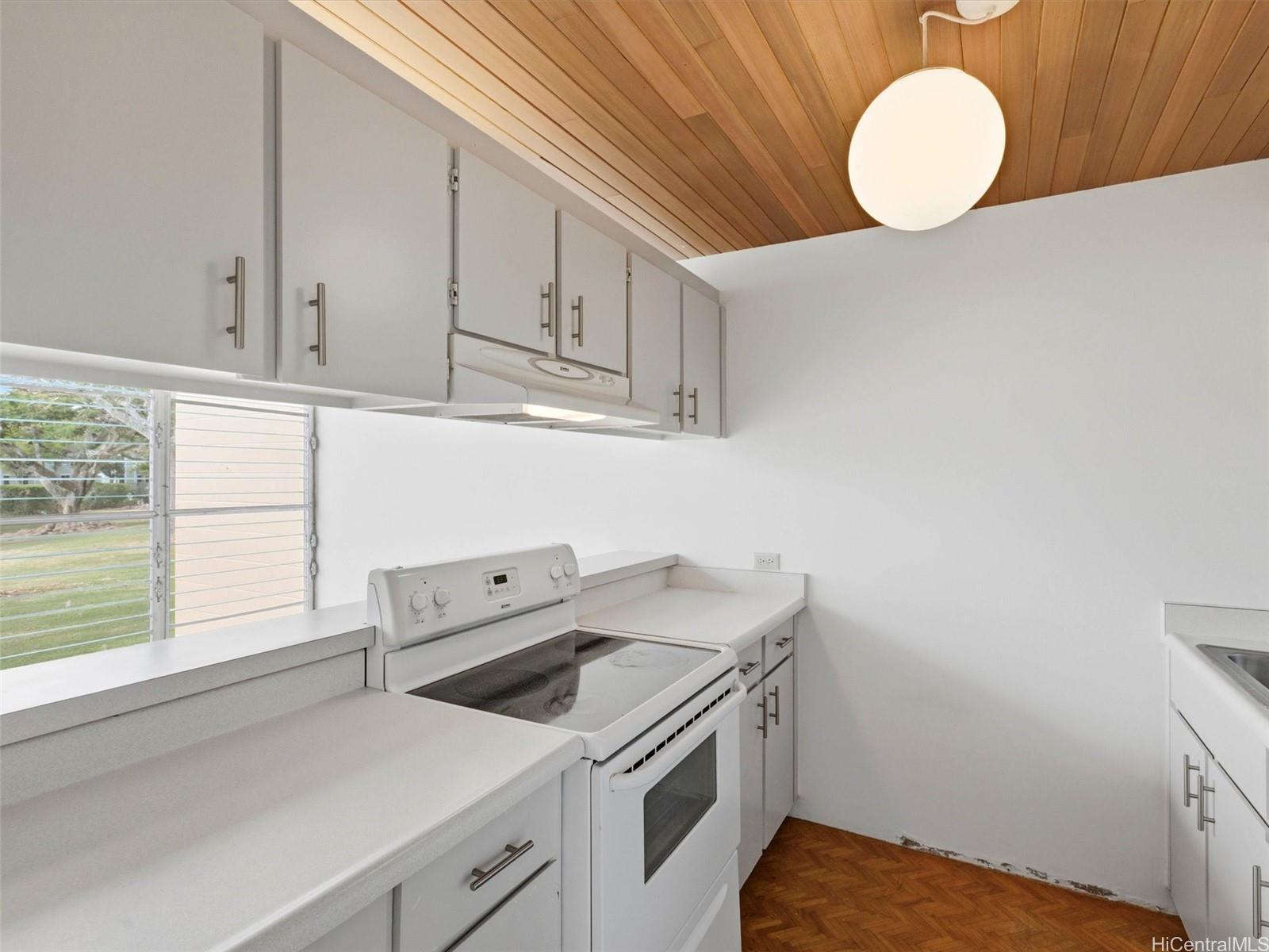 Hokuahi Apts condo # 118, Mililani, Hawaii - photo 5 of 16