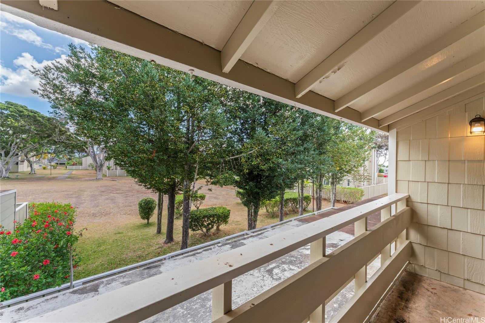 Hokuala Hale condo # 118, Mililani, Hawaii - photo 15 of 25