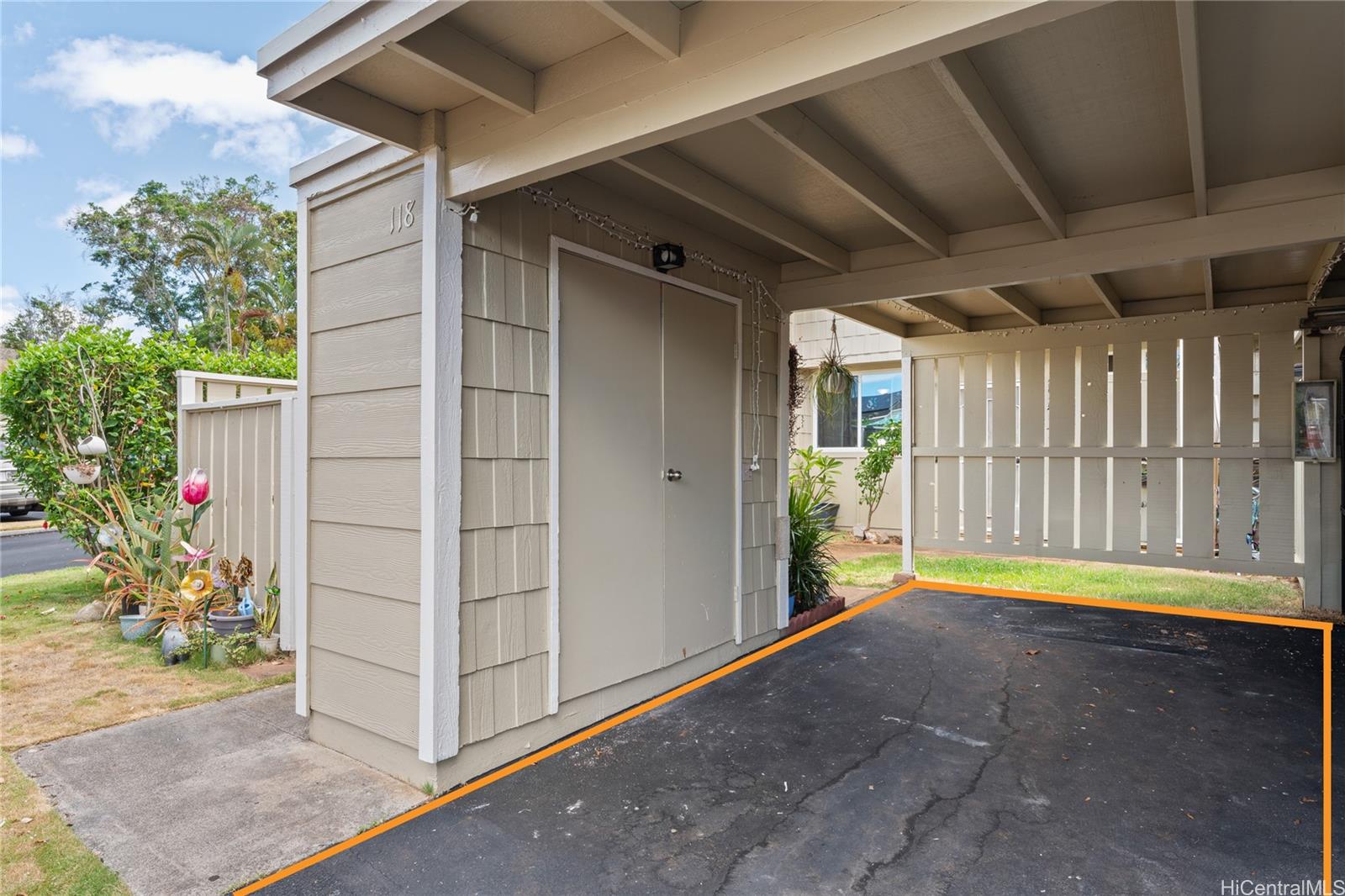 Hokuala Hale condo # 118, Mililani, Hawaii - photo 22 of 25