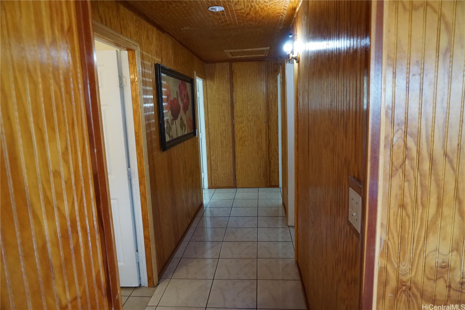 94-350  Kipou Place Harbor View, Waipahu home - photo 6 of 22
