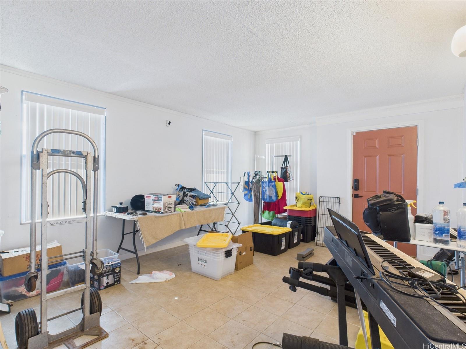 94-353  Hene Street Harbor View, Waipahu home - photo 14 of 22