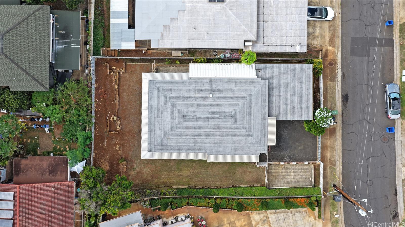 94-365  Kahuapaa Place Waipahu Triangle, Waipahu home - photo 12 of 17