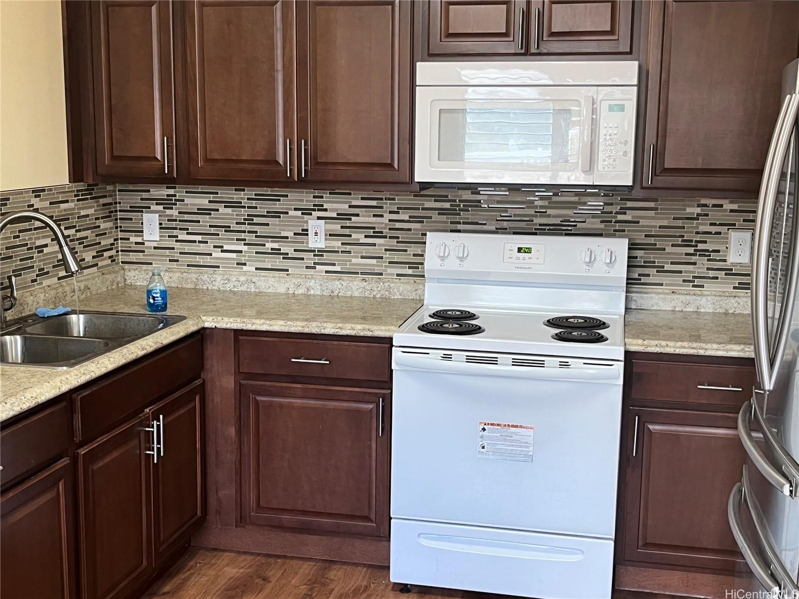 94-372 Haaa St Waipahu - Rental - photo 11 of 16