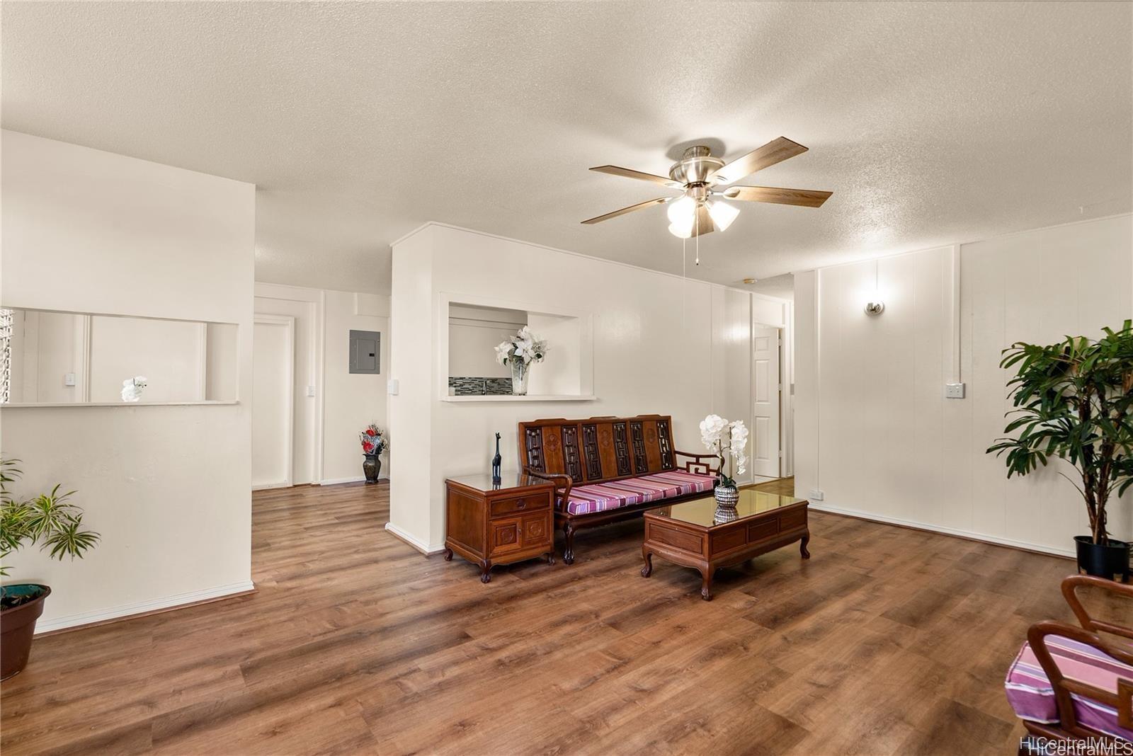 94-372 Haaa St Waipahu - Rental - photo 7 of 16