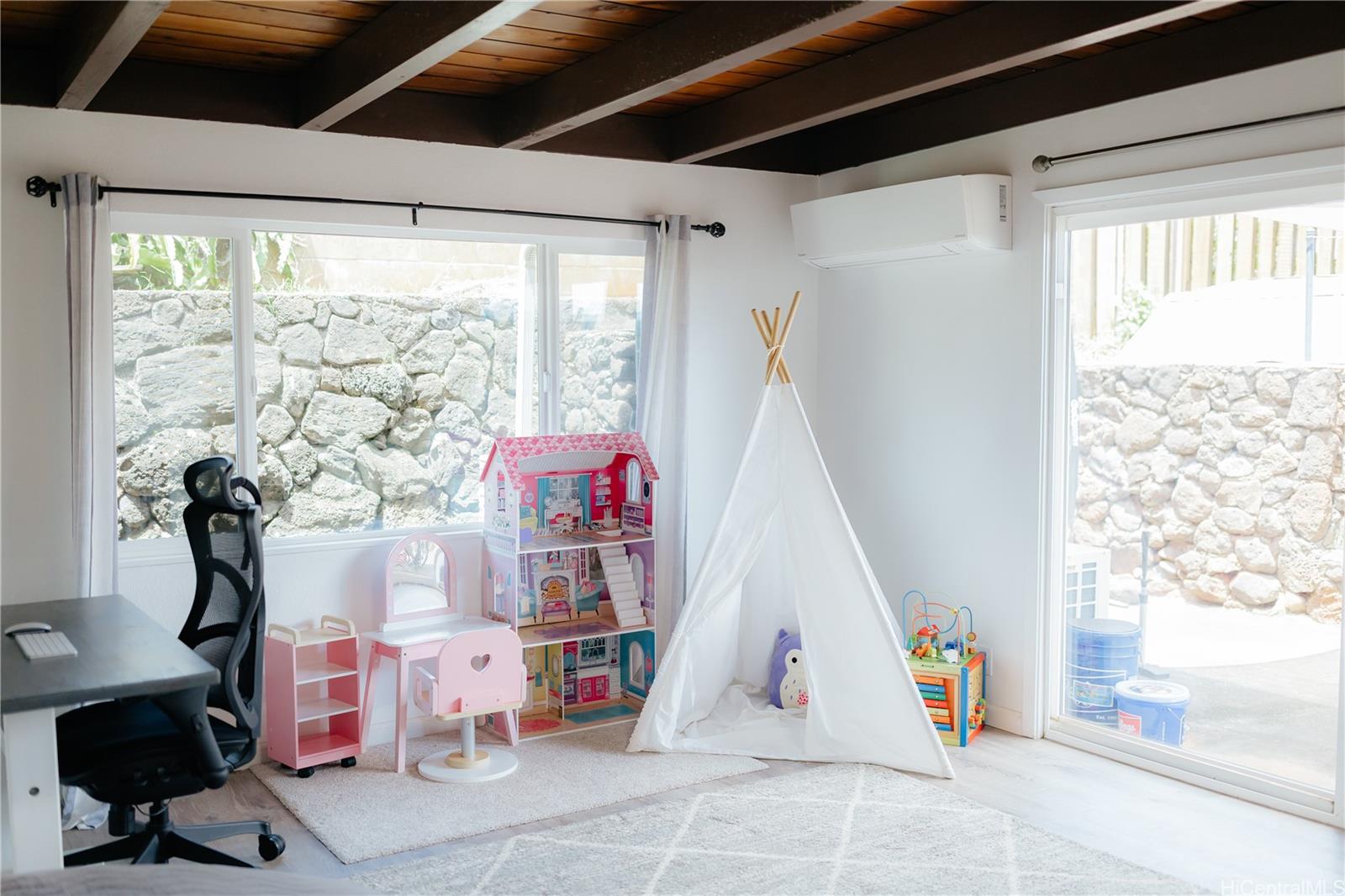 94-386  Makapipipi Street Mililani Area, Central home - photo 16 of 25