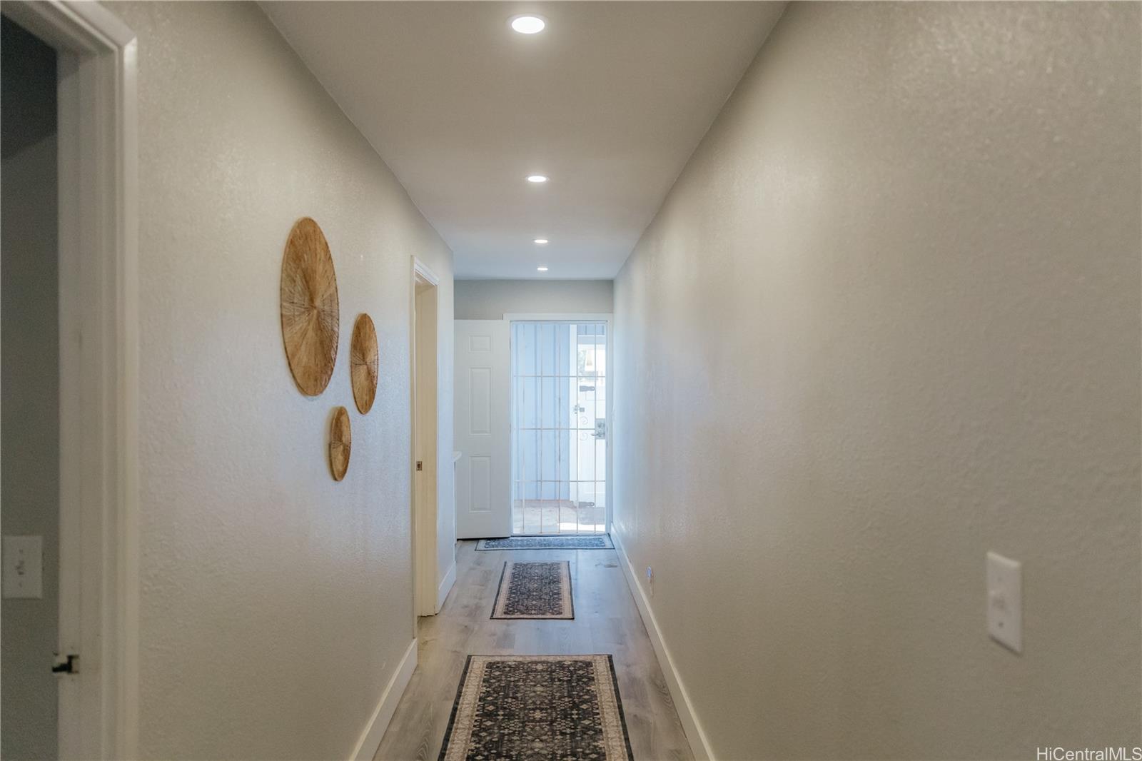 94-386  Makapipipi Street Mililani Area, Central home - photo 17 of 25