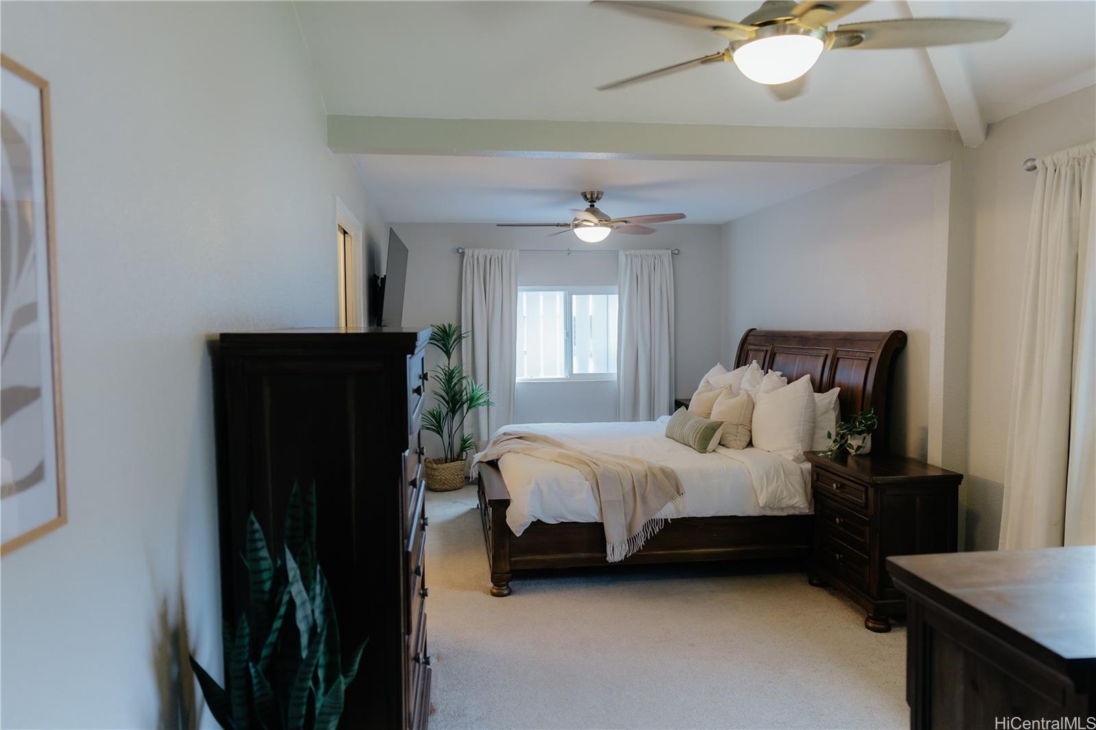 94-386  Makapipipi Street Mililani Area, Central home - photo 18 of 25