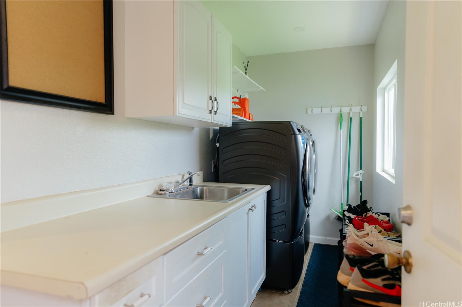 94-386  Makapipipi Street Mililani Area, Central home - photo 25 of 25