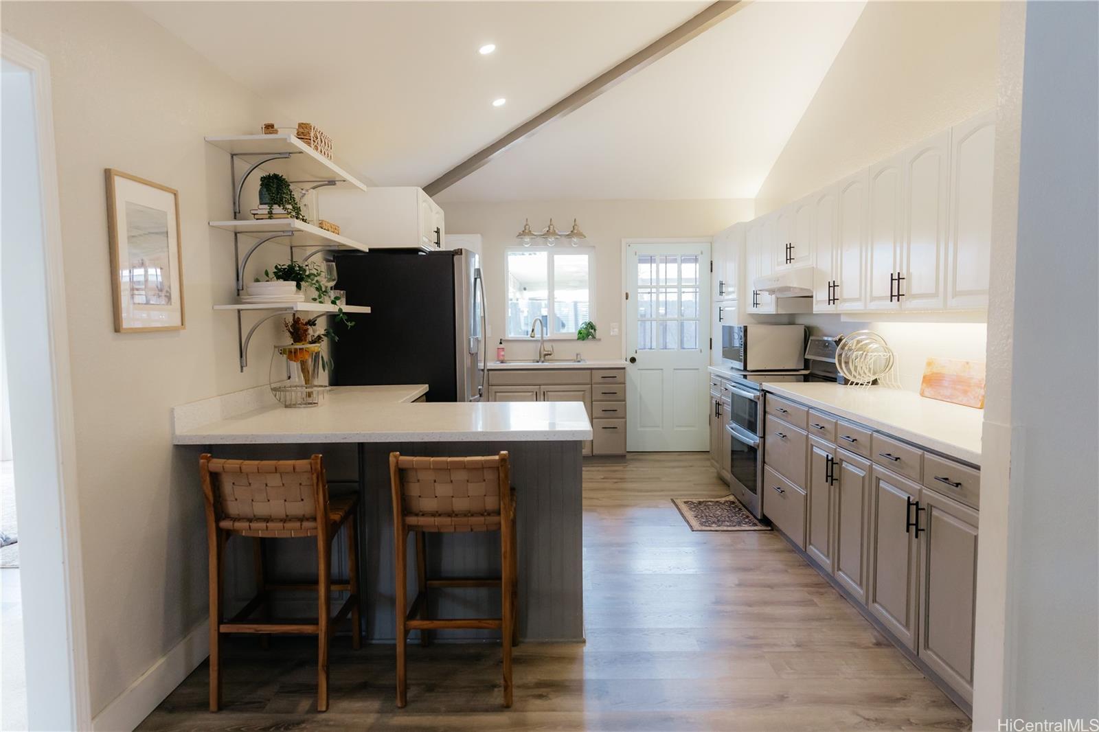 94-386  Makapipipi Street Mililani Area, Central home - photo 9 of 25