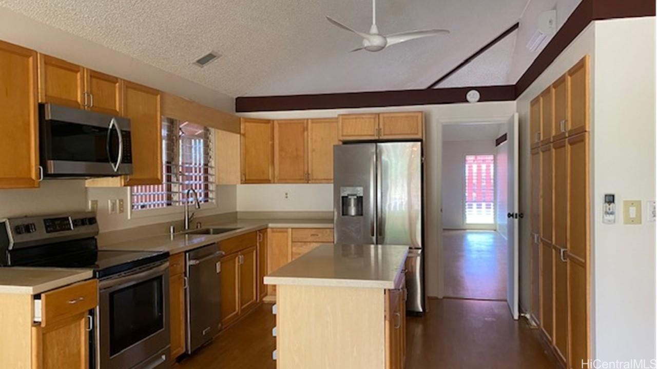 94-396 Makalu Loop Mililani - Rental - photo 4 of 25