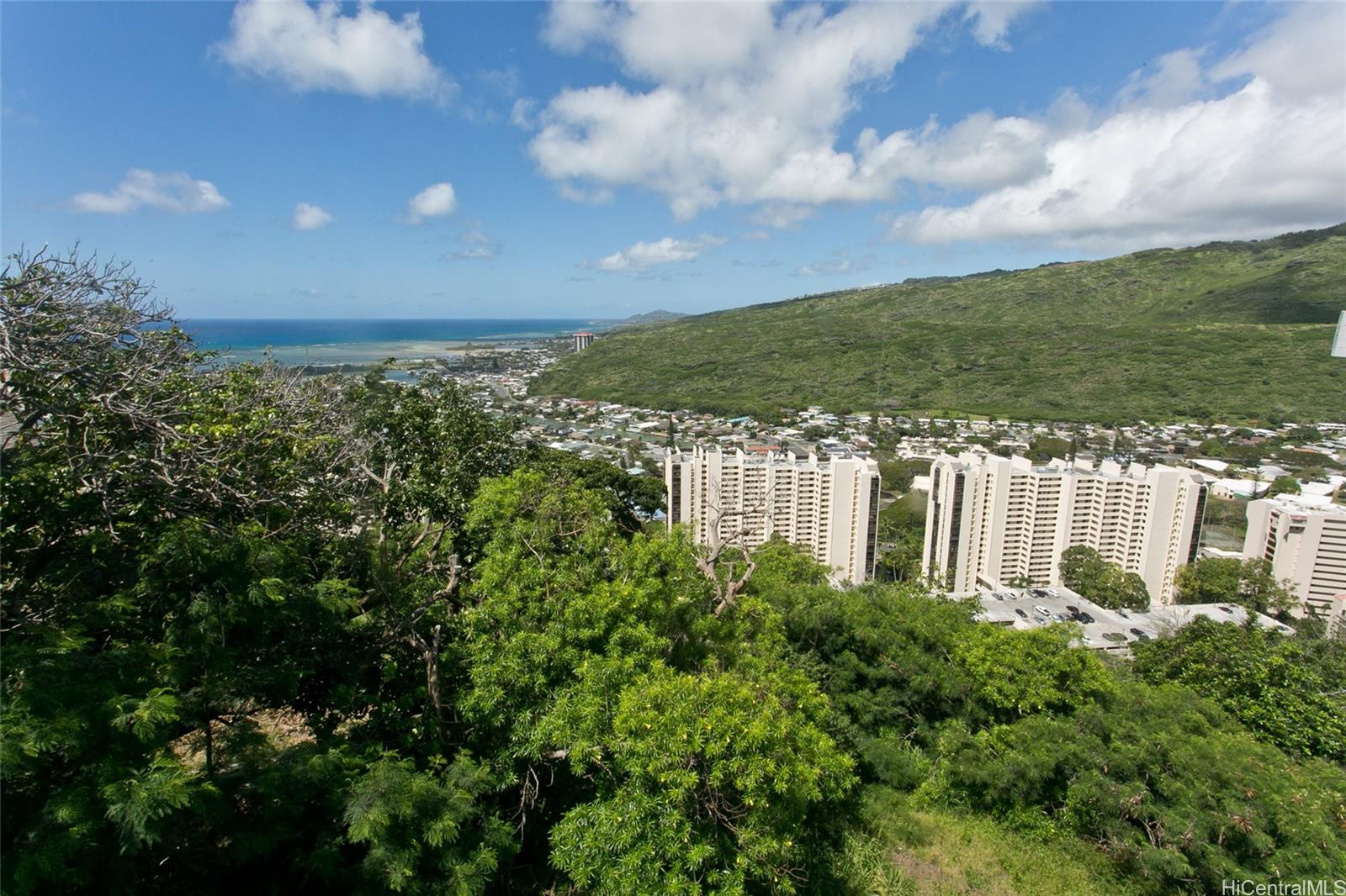 944  Kaahue St Mariners Ridge, Hawaii Kai home - photo 15 of 22