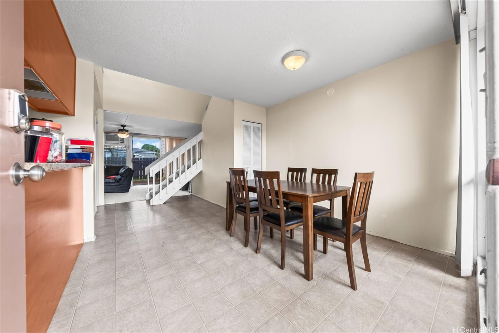 MTA townhouse # 46, Mililani, Hawaii - photo 4 of 15