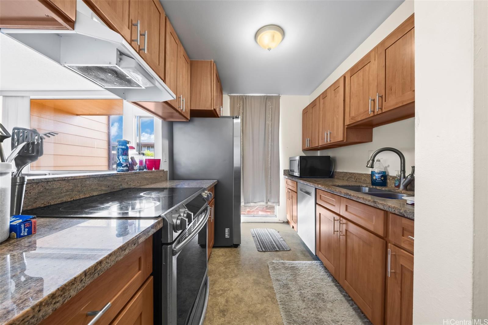 MTA townhouse # 46, Mililani, Hawaii - photo 5 of 15