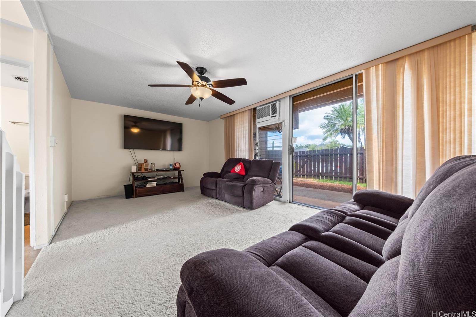 MTA townhouse # 46, Mililani, Hawaii - photo 6 of 15