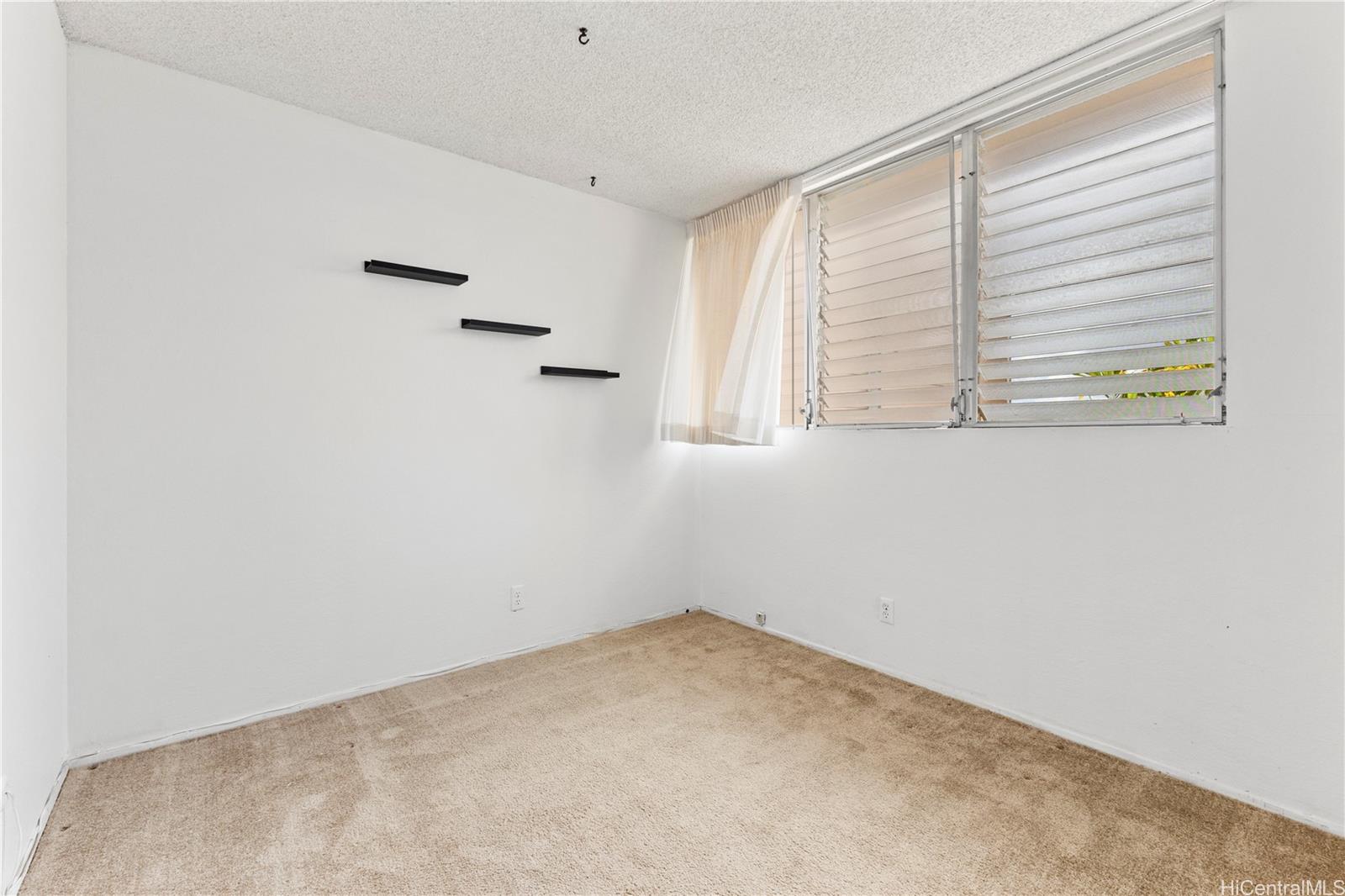 Kaholo Hale condo # 23, Honolulu, Hawaii - photo 12 of 24