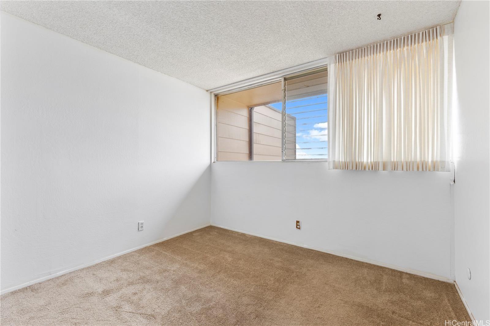 Kaholo Hale condo # 23, Honolulu, Hawaii - photo 13 of 24